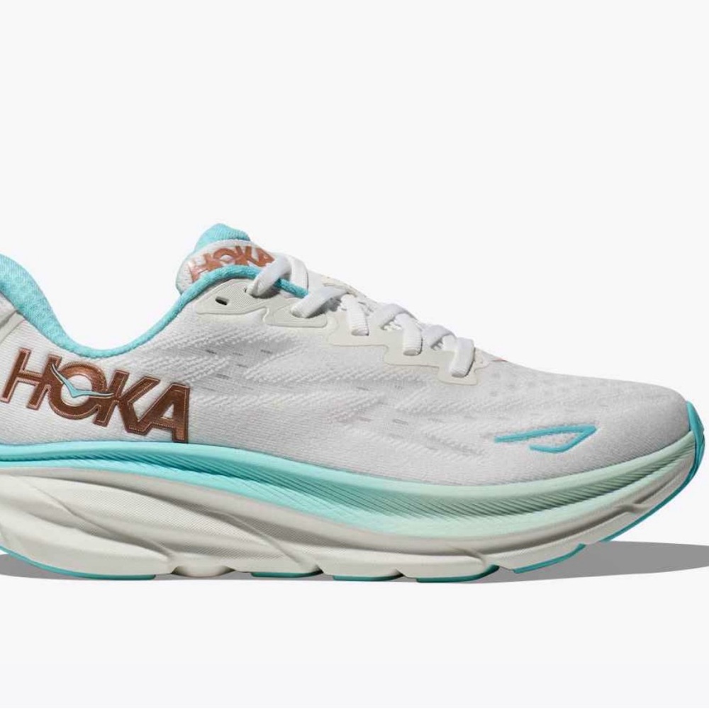 New Hoka Clifton 9 Women’s Athletic Shoes Size 8B